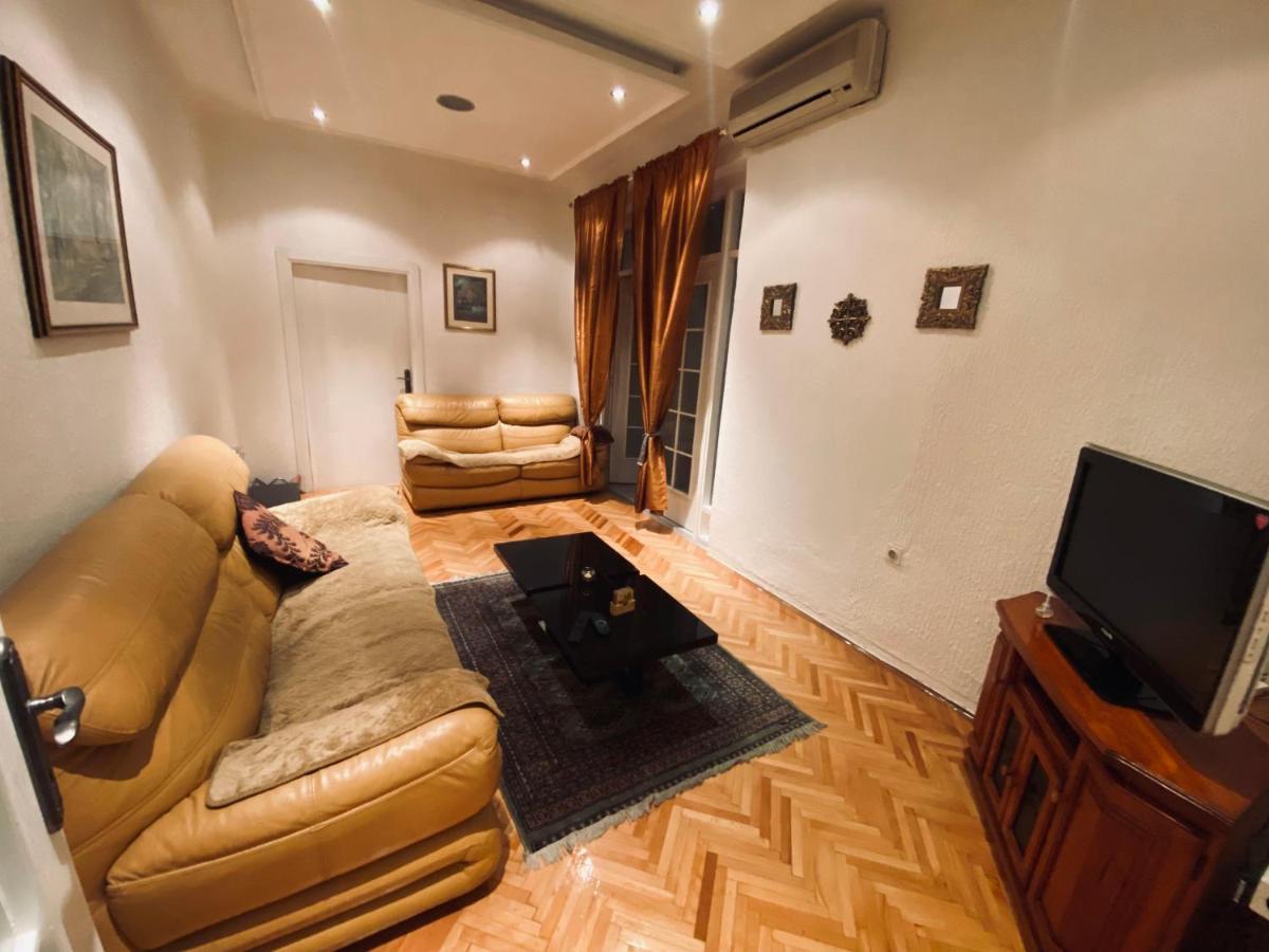 Right In The Heart Of Podgorica! Apartment Exterior foto
