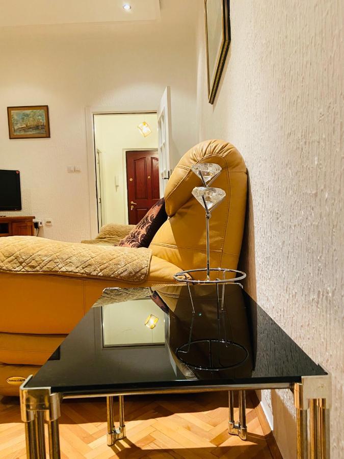 Right In The Heart Of Podgorica! Apartment Exterior foto